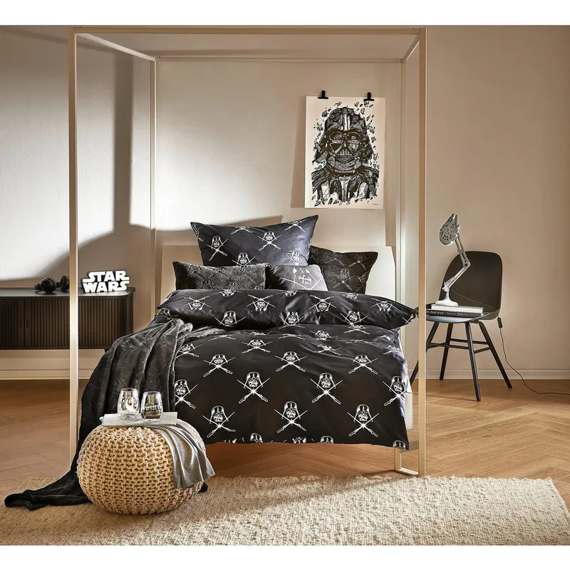 Bild 2 för Paladone Star Wars - Millennium Falcon Posable Desk Light