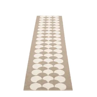 Produktfoto för Pappelina Poppy plastmatta 70 x 250 cm, potato
