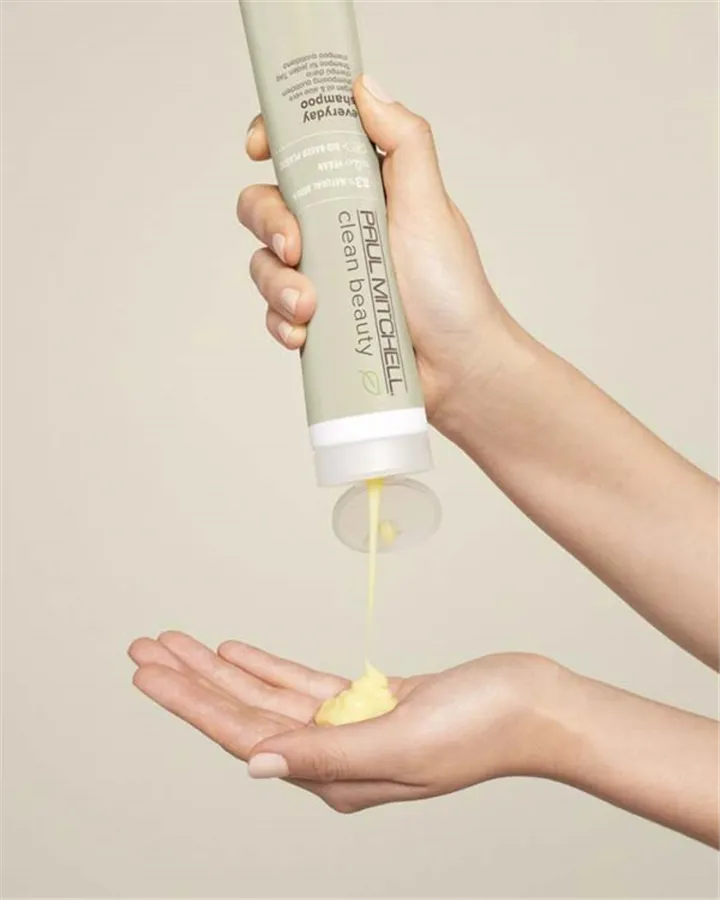 Bild 2 för Paul Mitchell Clean Beauty Everyday Shampoo 250 ml
