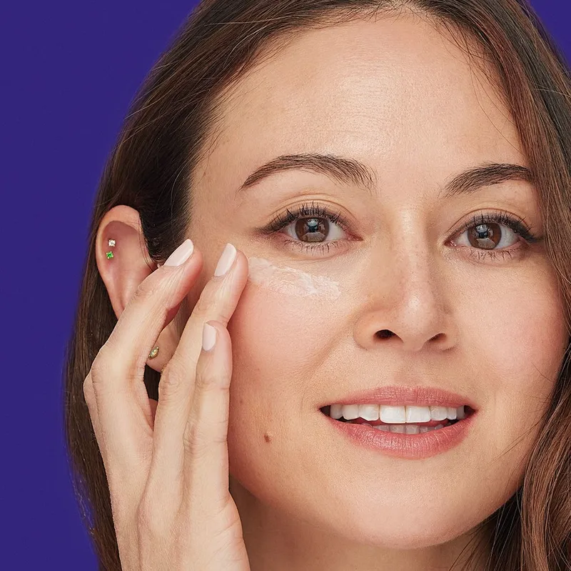 Bild 3 för Peter Thomas Roth Ultimate Solution 5\x{2122} Eye Cream