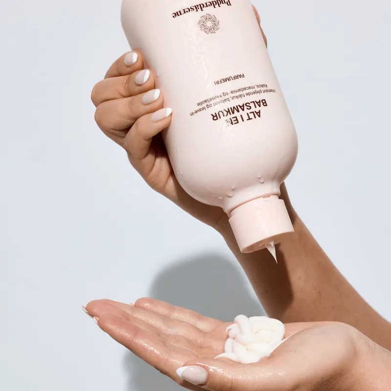 Bild 4 för Pudderdåserne All-in-One Conditioning Treatment 500 ml