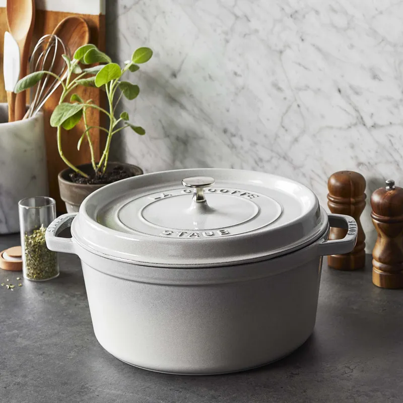 Bild 2 för Puodas żeliwny apvalus Staub - 6.7 ltr, Balta trufla