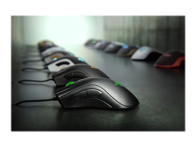 Alternativ bild 0 för Razer DeathAdder Essential - Mus - ergonomisk - högerhänt - optisk - 5 knappar - kabelansluten - USB