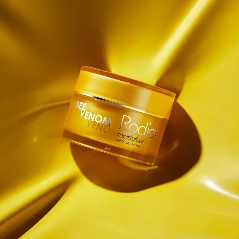 Bild 3 för Rodial Bee Venom Moisturiser 50 ml