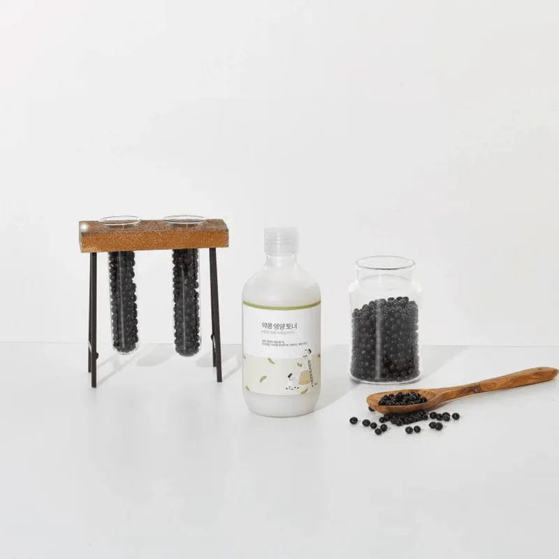 Bild 2 för Round Lab Soybean Nourishing Toner 300 ml