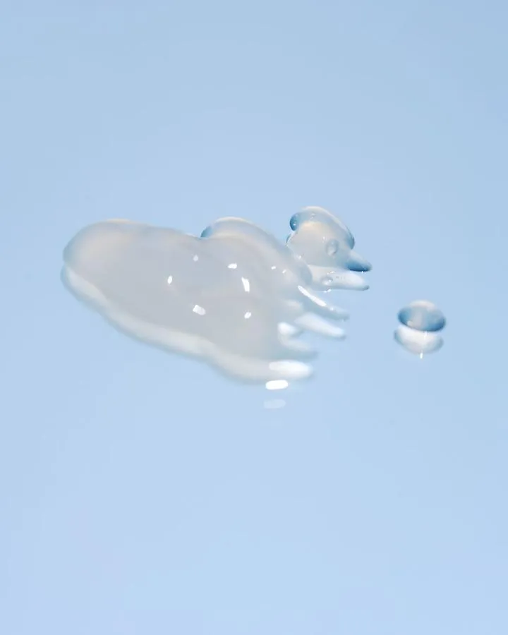 Bild 3 för SKIN1004 Madagascar Centella Hyalu-Cica Blue Serum  50 ml