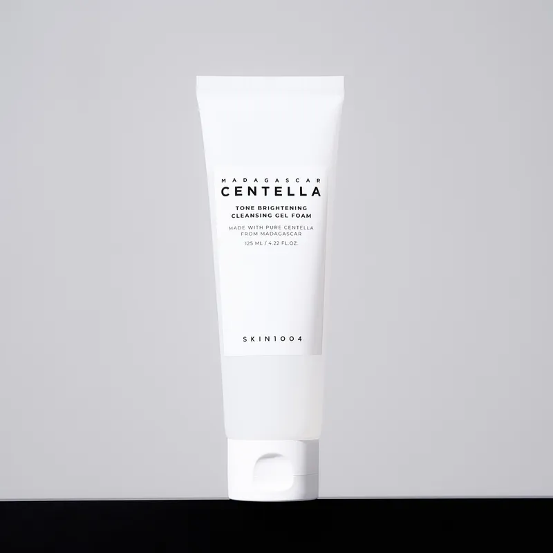 Bild 2 för SKIN1004 Madagascar Centella Tone Brightening Cleansing Gel Foam