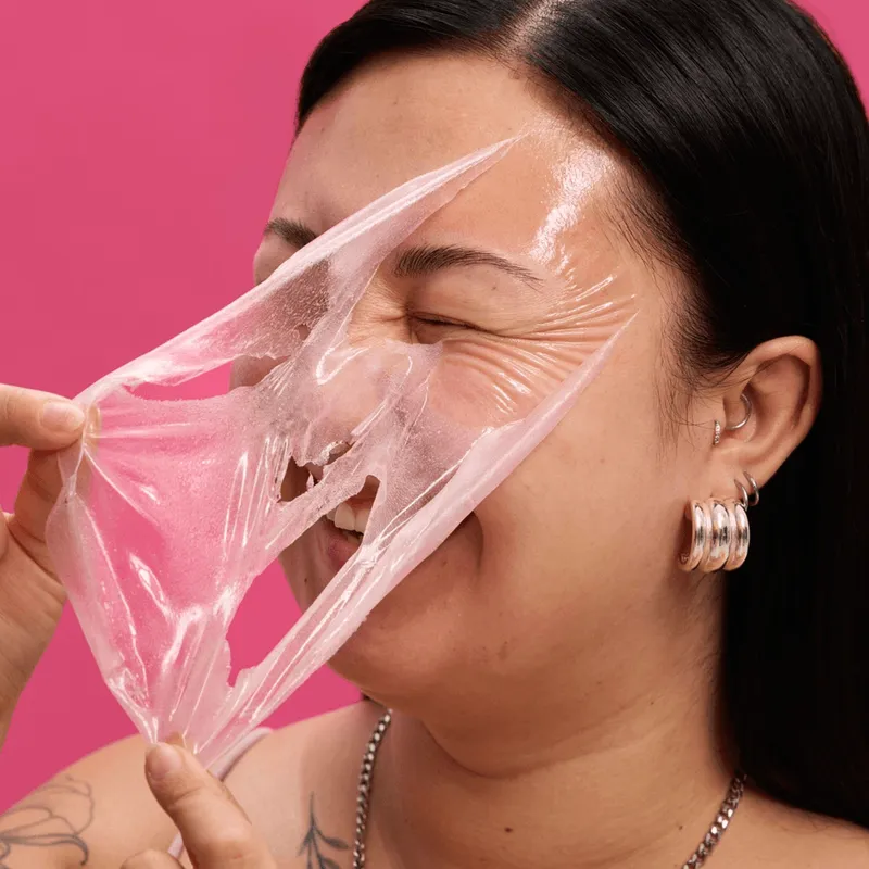 Bild 3 för Smuuti Skin Strawberry Boost Wrapping Mask 70ml