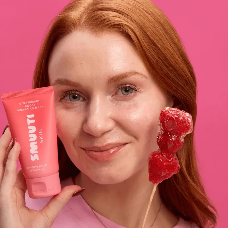 Bild 4 för Smuuti Skin Strawberry Boost Wrapping Mask 70ml