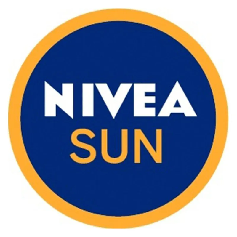 Bild 2 för Solkräm Protect & Moisture Sun Lotion SPF15 200 ml NIVEA SUN