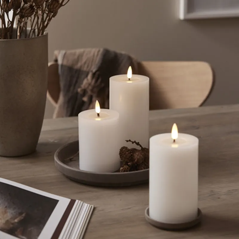 Bild 2 för STAR TRADING Blockljus Flamme Flow LED 15cm vit