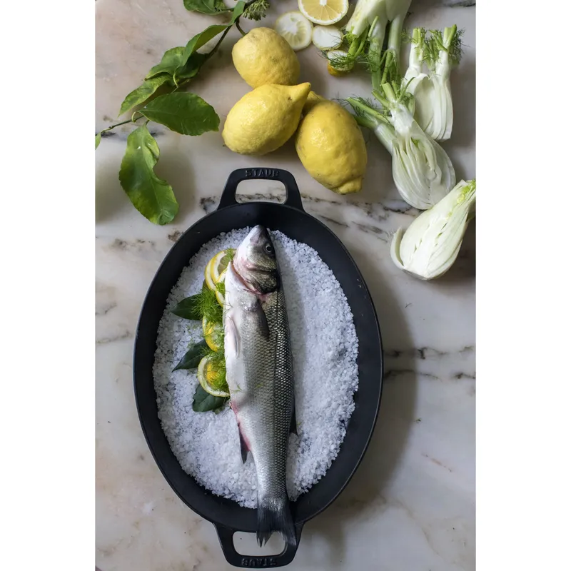 Bild 3 för Staub La Cocotte Oval Form/Fat Svart 21 cm 0,7 l
