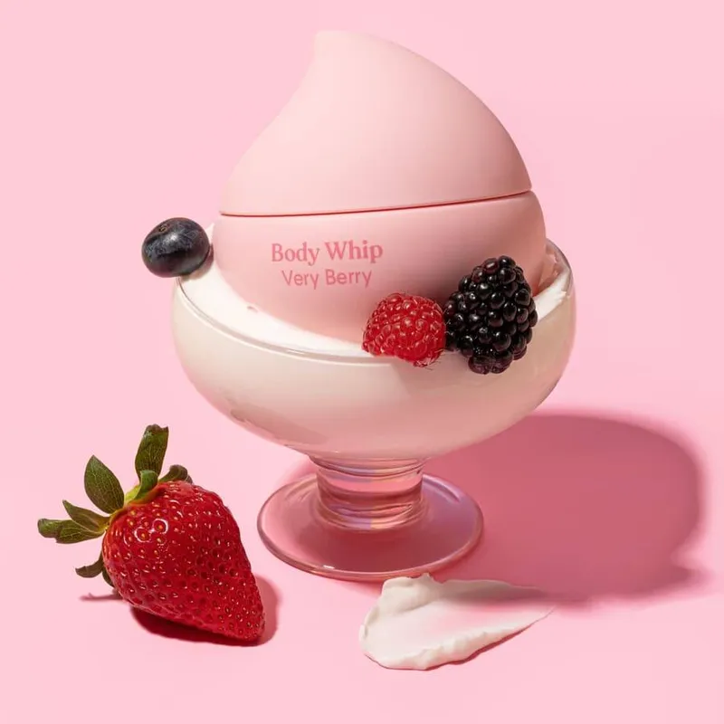 Bild 2 för Sundae Whipped Body Moisturiser - Very Berry 220 ml