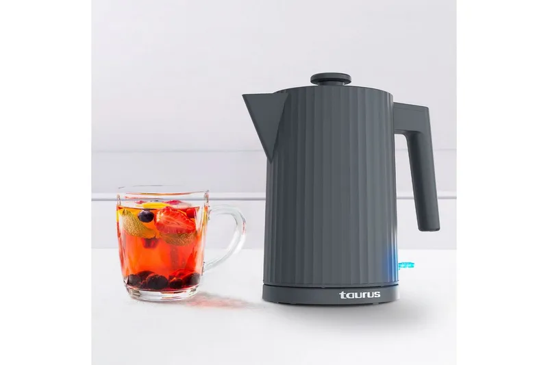Bild 2 för Taurus Vattenkokare Kettle Jonic Tea - Svart - 2200 W