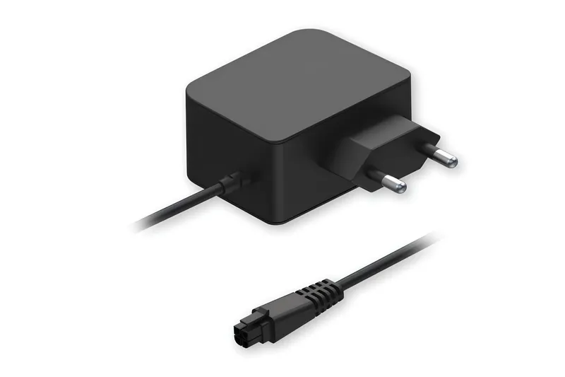 Alternativ bild 0 för Teltonika - Strömadapter - AC 100-240 V - 18 Watt - Europa - för Teltonika RUT360, RUTX08, RUTX09, RUTX10, RUTX11, RUTX50, RUTXR1