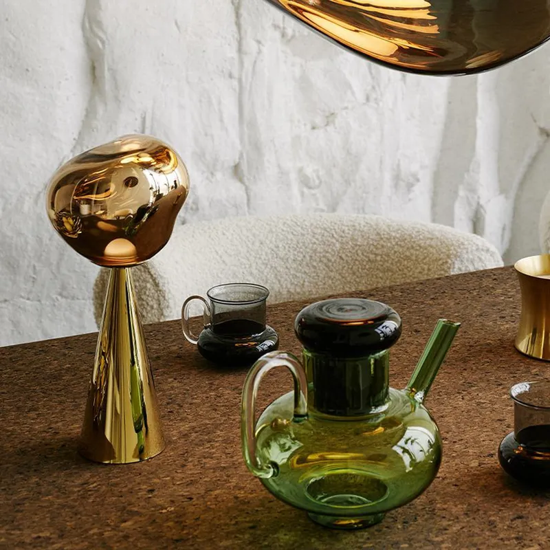 Bild 1 för Tom Dixon - Melt Portable Bordslampa Gold Tom Dixon
