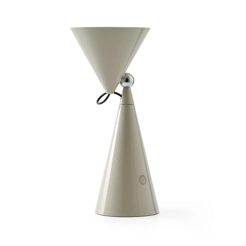 Bild 4 för Tom Dixon - Pose Portable Bordslampa Putty