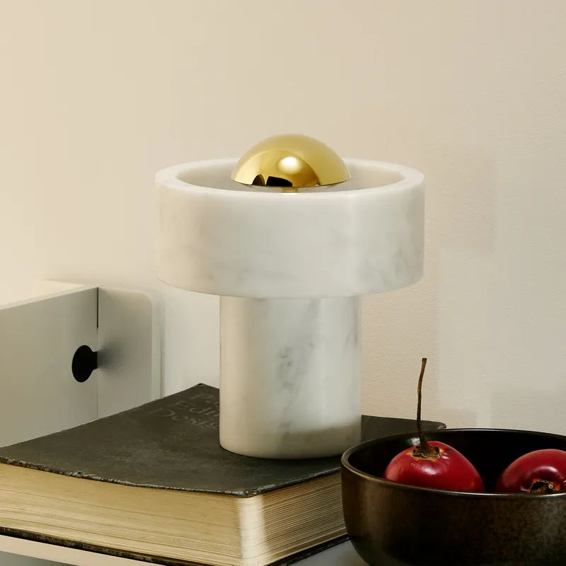 Bild 3 för Tom Dixon - Stone Portable Bordslampa Gold Tom Dixon