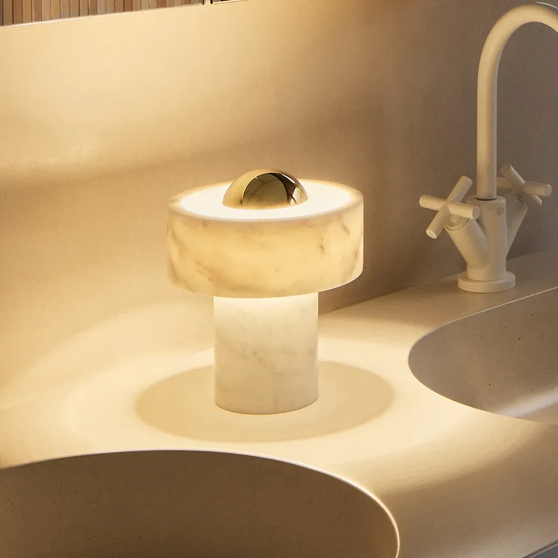 Bild 4 för Tom Dixon - Stone Portable Bordslampa Gold Tom Dixon
