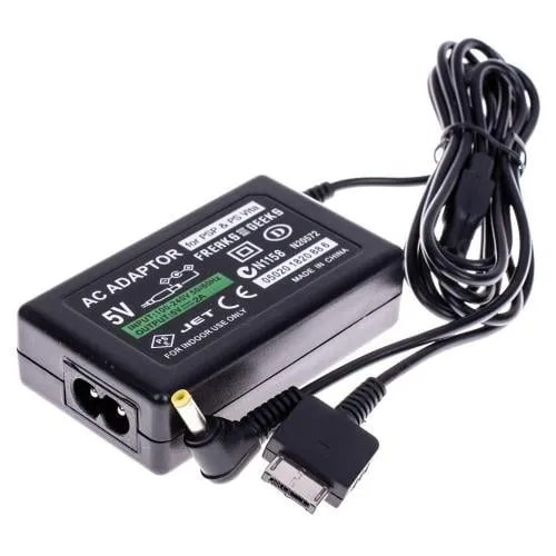 Alternativ bild 0 för Trade Invaders AC adaptor for PS Vita & PSP - Sony PlayStation Vita