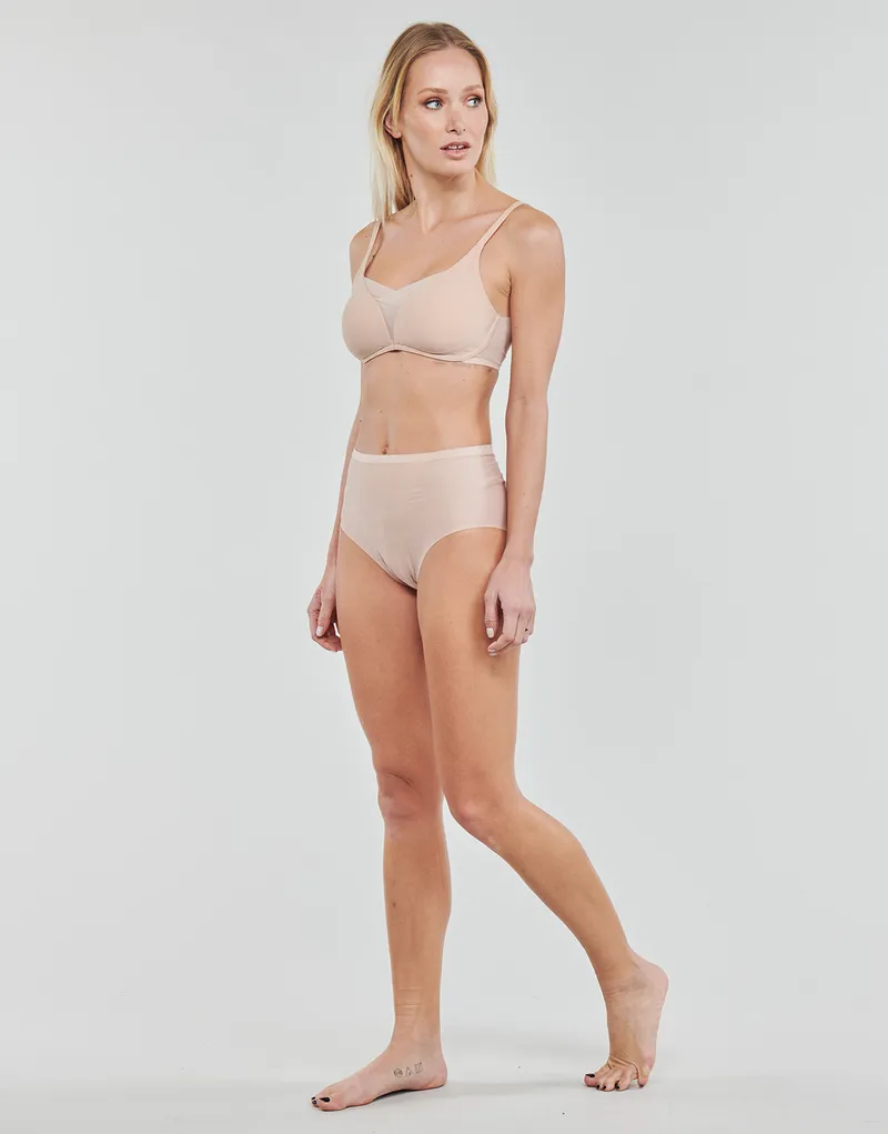 Bild 4 för Triumph BH Shape Smart Soft Bra Beige Fit Smart 3 Dam