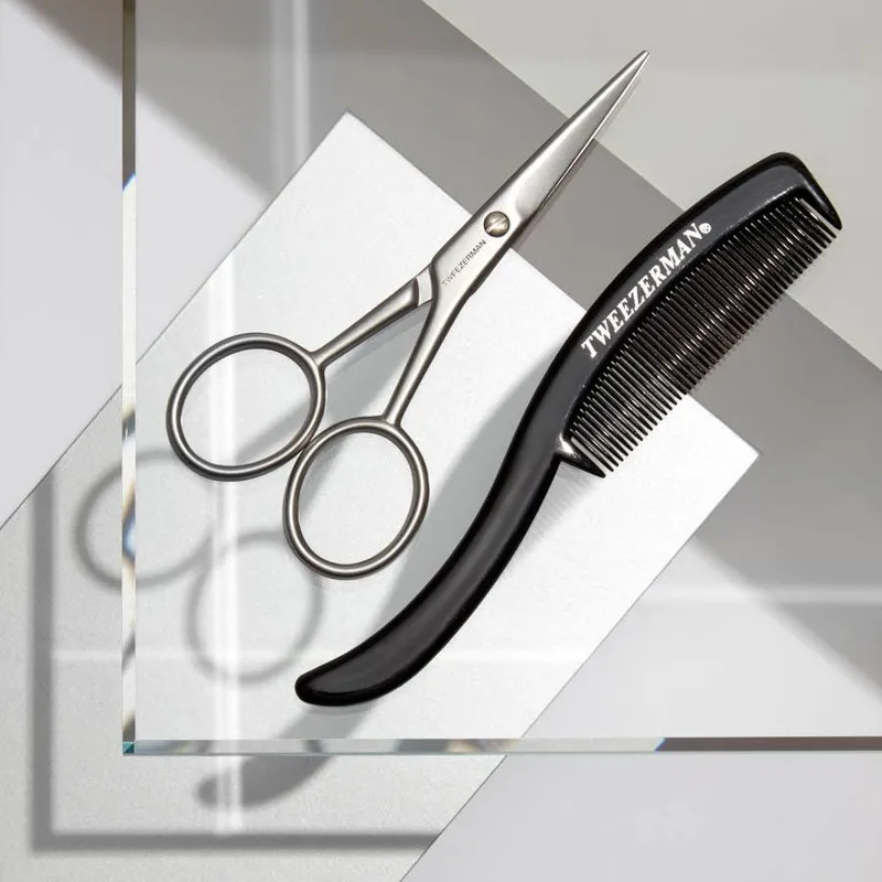 Bild 5 för Tweezerman G.E.A.R Moustache Scissors With Comb
