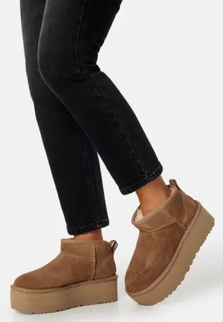 Produktfoto för UGG Classic Ultra Miniplatform Chestnut 41