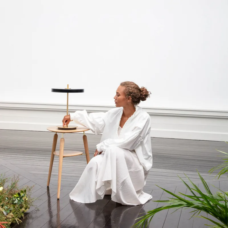 Bild 4 för UMAGE - Asteria Bordslampa Black Umage