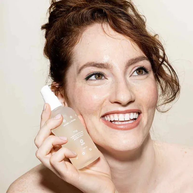 Bild 2 för Uoga Uoga Deep Moisturising Fog Face Mist 100 ml