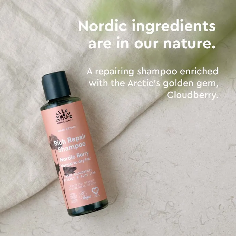 Bild 2 för Urtekram Nordic Beauty Urtekram Beauty Nordic Berry Shampoo 250 ml