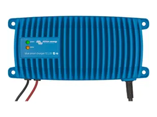 Produktfoto för Victron Energy Blue Smart IP67 Waterproof Charger 12/13 - Batteriladdare - AC 230 V - blå, RAL 5012