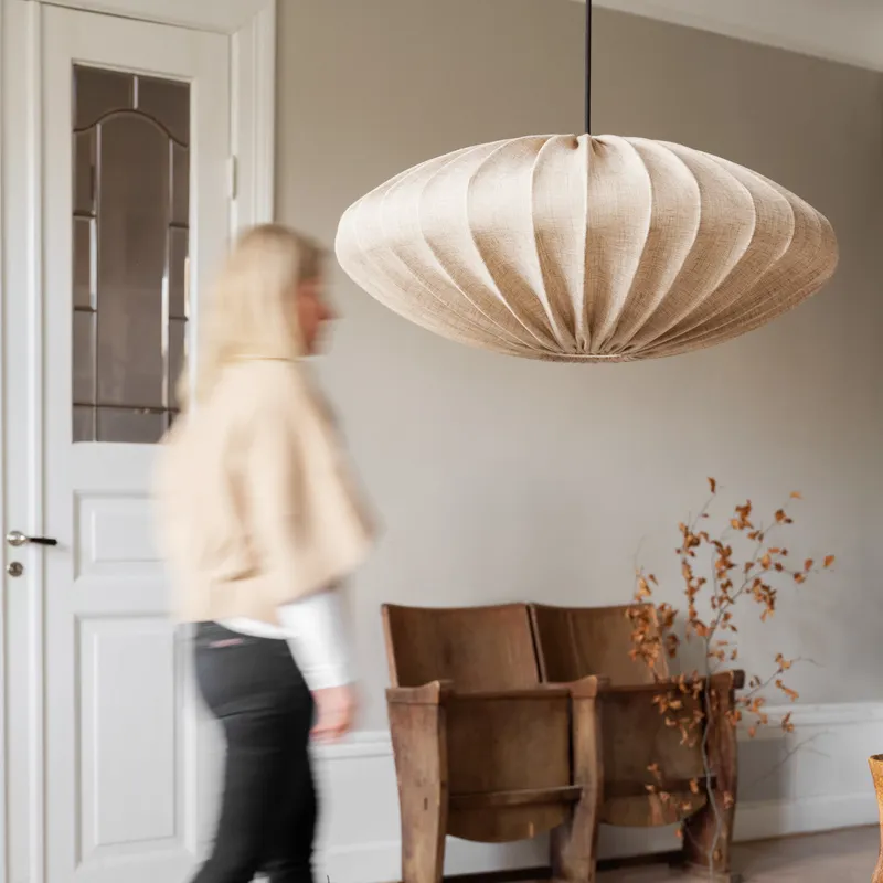 Bild 4 för Watt & Veke Ellipse taklampa, 65 cm, linne, sand
