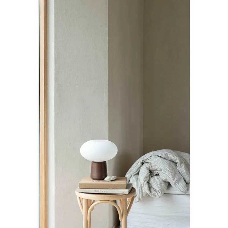 Bild 4 för Watt & Veke Olivia table bordslampa Ø25,5 cm Dark ash