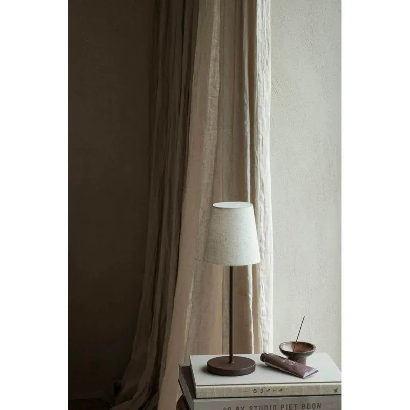 Bild 4 för Watt & Veke Portabel Bordslampa Tyra