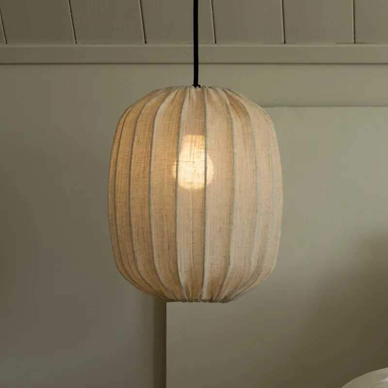 Bild 3 för Watt & Veke Prisma Linen Natural taklampa 25 cm