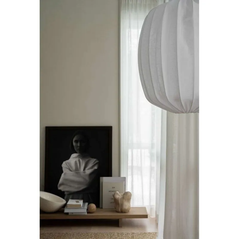 Bild 1 för Watt & Veke Prisma taklampa i linne 45 cm, vit