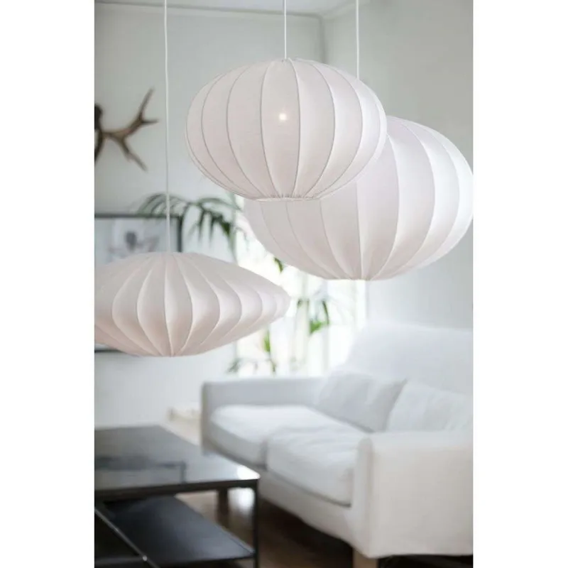 Bild 1 för Watt & Veke taklampa, oval boll, bomull, vit, 40 cm
