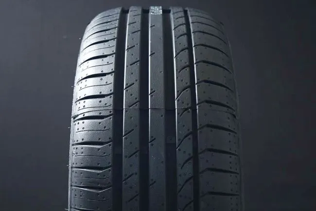 Bild 1 för Westlake ZuperEco Z-107 (225/60 R18 100H)