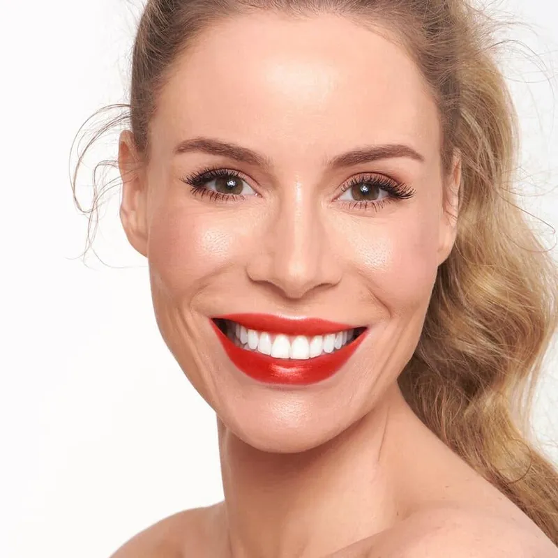 Bild 6 för Wonderskin Wonder Blading Lip Stain Masque- GLAMOROUS