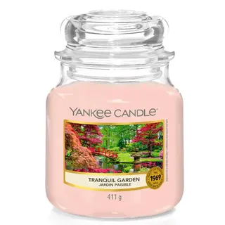 Produktfoto för Yankee Candle Classic Medium Jar Tranquil Garden 411g