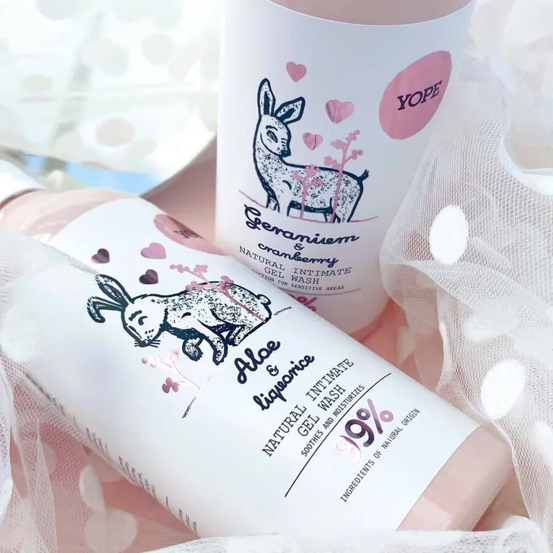 Bild 5 för YOPE Intimate Hygiene Natural Intimate Wash Aloe & Liquorice  300 ml