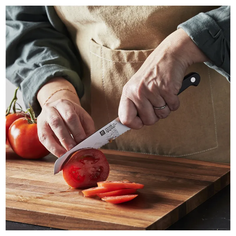 Bild 2 för Zwilling Pro Tomatkniv 13 cm